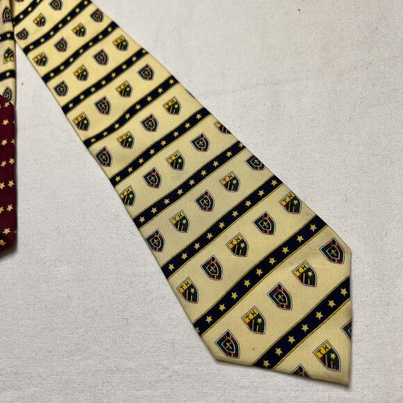 Tommy Hilfiger Crest Print Tie Fluer Di Lis Star Print Silk Multicolor Formal - Picture 3 of 8